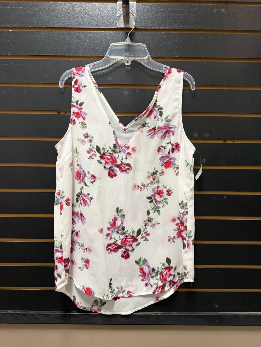 Maurices Floral V-Neck Sleeveless Blouse Ivory Pink Size Small NWT